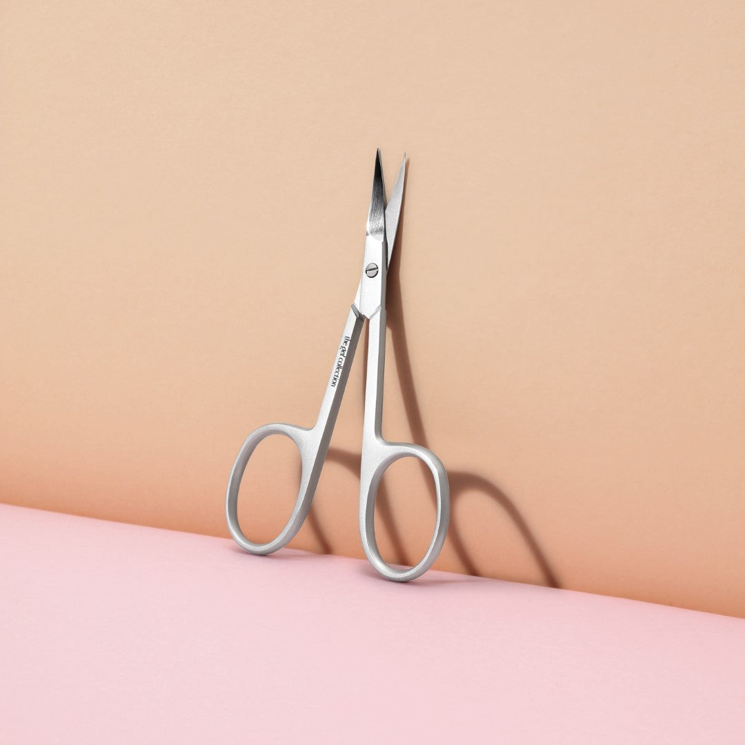 Cuticle scissors • The Gel Collection