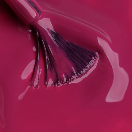 Gel Polish • 548 Grape Glamor • 21FREE • The Gel Collection™