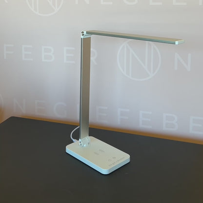 Table lamp for nails • The Gel Collection